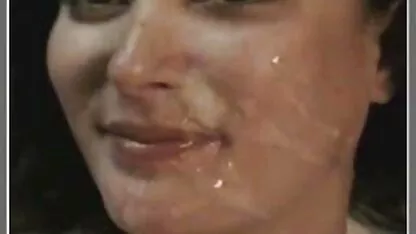 Ia med cu filme porno cu mature sexy un student fermecător pe nume Corey