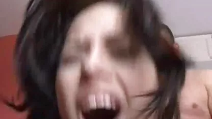 Ea devine futut în camera mamei free porno mature în baia unui tip.