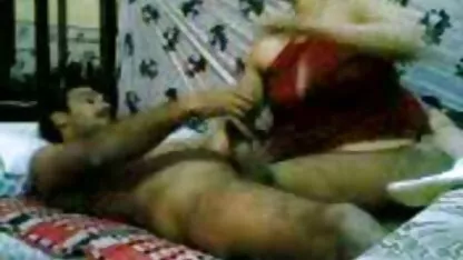 El a vrut să se relaxeze prietenul surorii sale, xxx mature sexi ca el ia oferit un masaj.