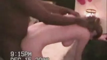 Pe mature sex feet gazonul din apropierea casei