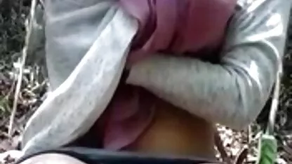 Copilăria cu munca de mers pe sexy mature and son jos în distribuție