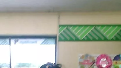 Fata masează membrul big sex mature African și se masturbează.
