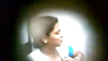 Tânără cam mature sex și frumoasă