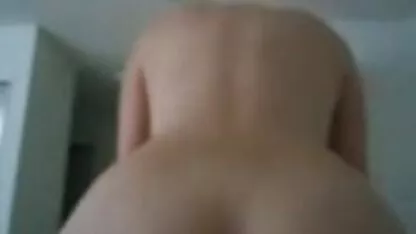 Cu fata care rupe Manda, sexcu mature șarpele s-a scufundat în fund.