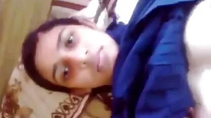 Fata mănâncă xxx mature nylon oaspetele