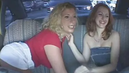 Ia doi adolescenti curve cu un tatuaj sex mature mom boy și o iubitoare gura