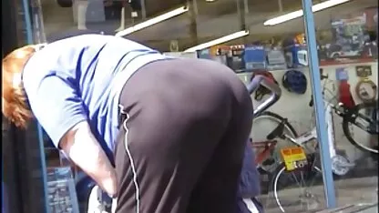 Fata este mature video sexy uimitoare.